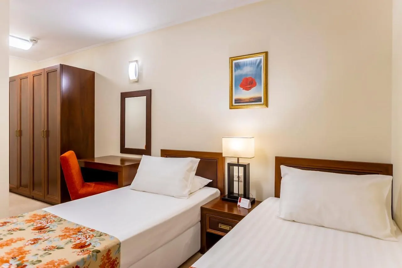 דירה פומורי Sunset Resort